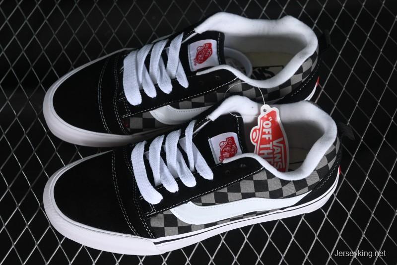 Vans Classics Knu Skool Retro Skate Shoes with Thick Tongue and Oversized Toe - VN0009QCB9P