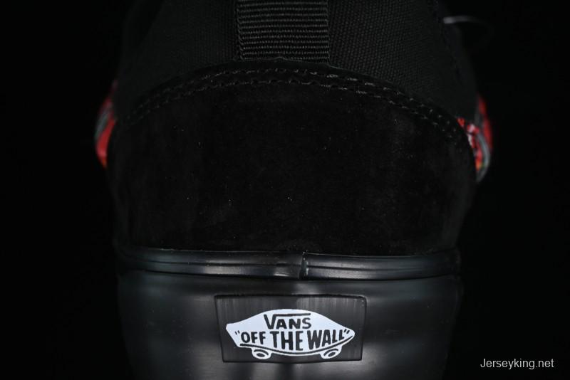 Vans Classics Knu Skool Retro Sneakers with Enlarged Toe and Thickened Trim - VN0009QC3N6