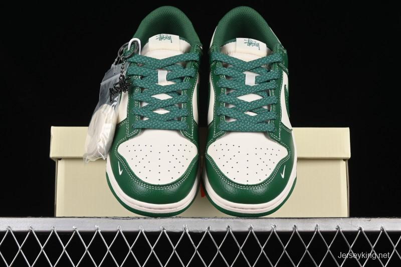 Nike SB Dunk Low Stussy Collaboration - Dark Green Anniversary Custom Low-Top Casual Skate Shoes - BB9898-005