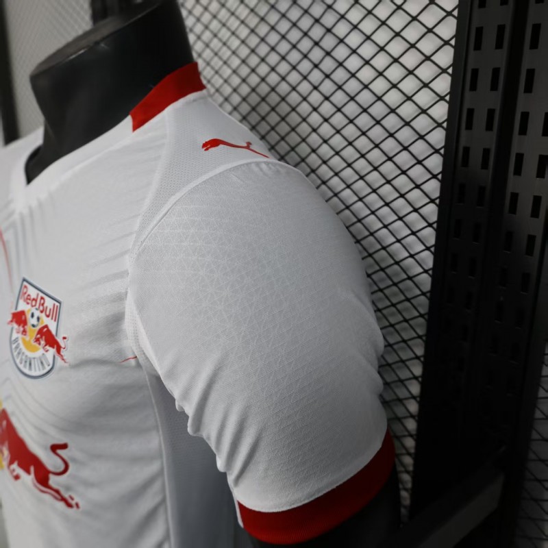 Player Version 25/26 RB Leipzig White with Chevron Pattern and Red Bull Logo Jersey