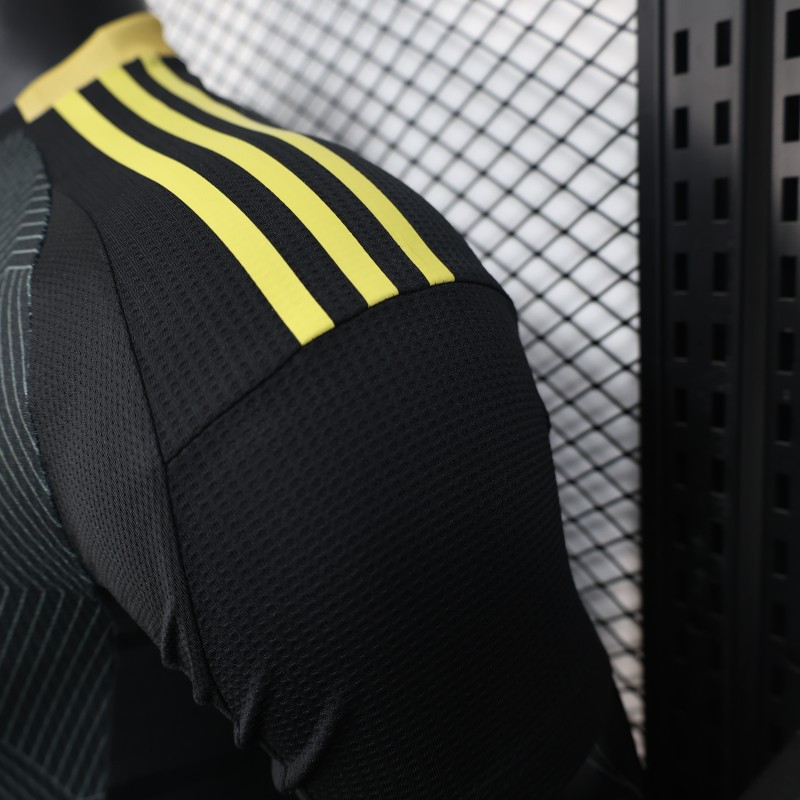 Player Version 25/26 Al-Ahli Saudi FC Black with Geometric Pattern Jersey