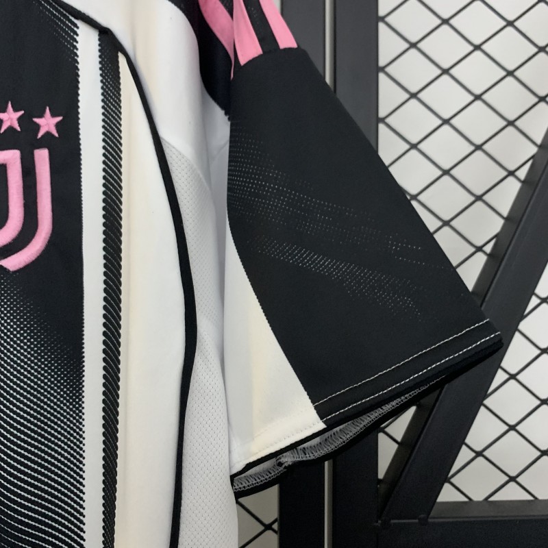 25/26 Juventus Home Jersey