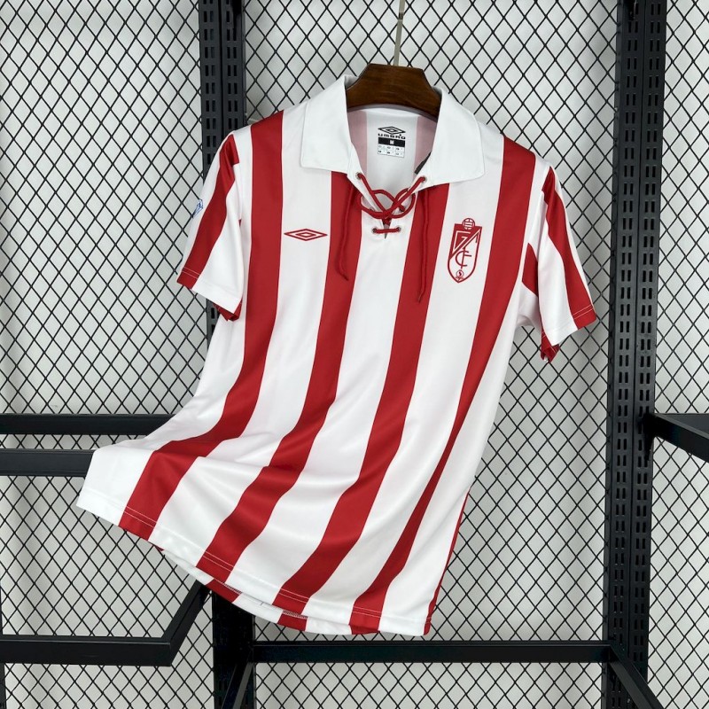 Retro 2005/06 Granada Home Jersey