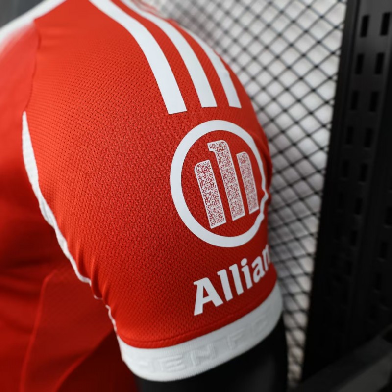 Player Version 25/26 Bayern Munich Home Jersey