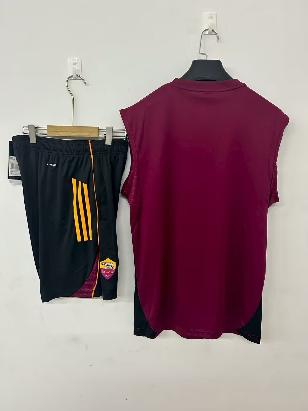 25/26 Roma Vest Jersey Red+ Shorts