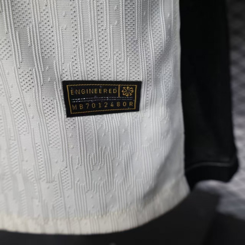Player Version 25/26 Al Ittihad Away Jersey