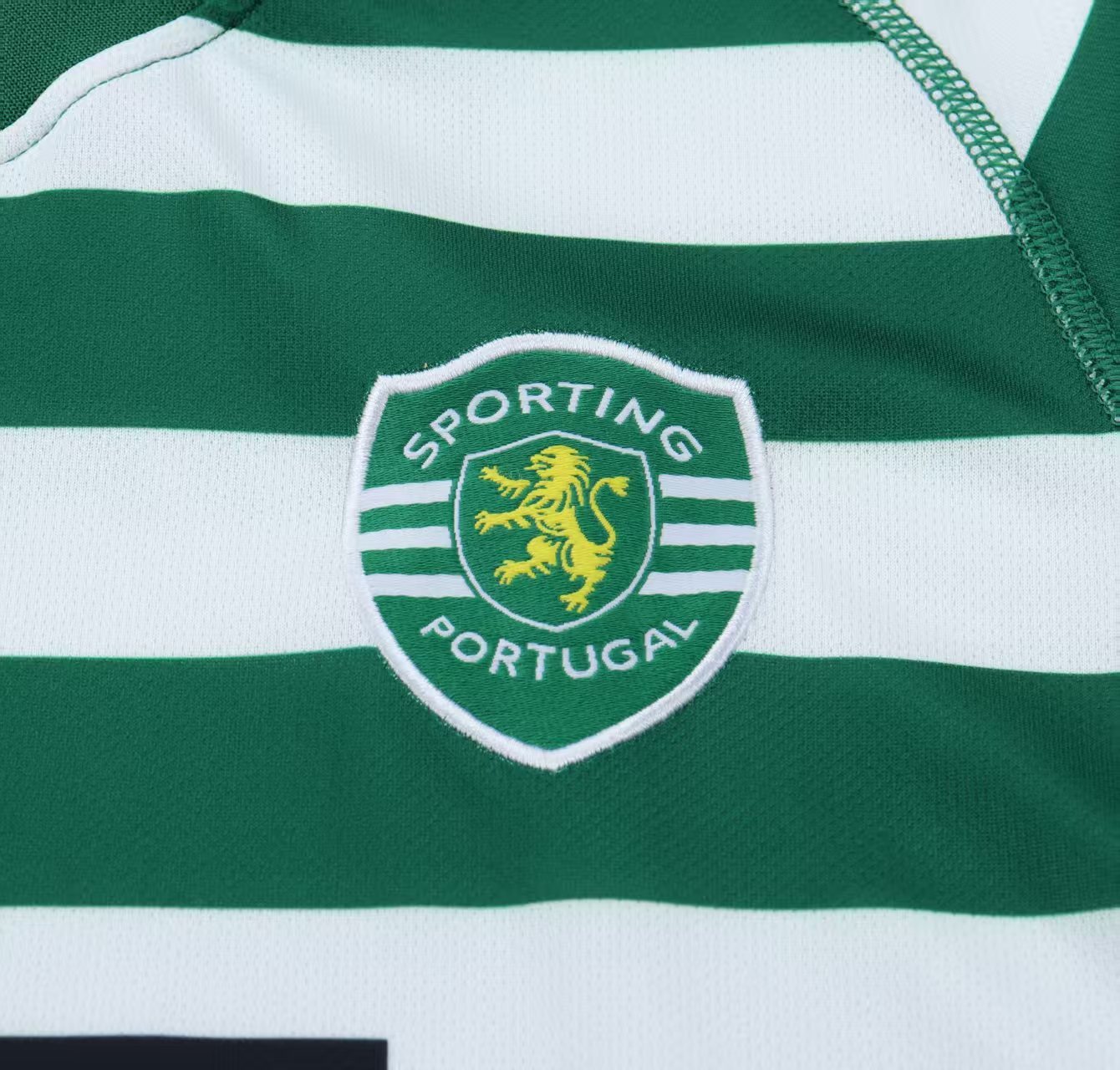 Retro Kids 03/04 Sporting CP Home Jersey