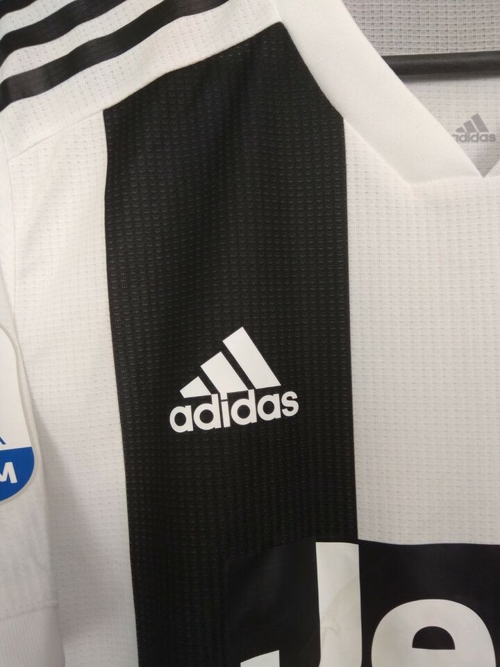 Player Version Retro 18/19 Juventus Home Jersey