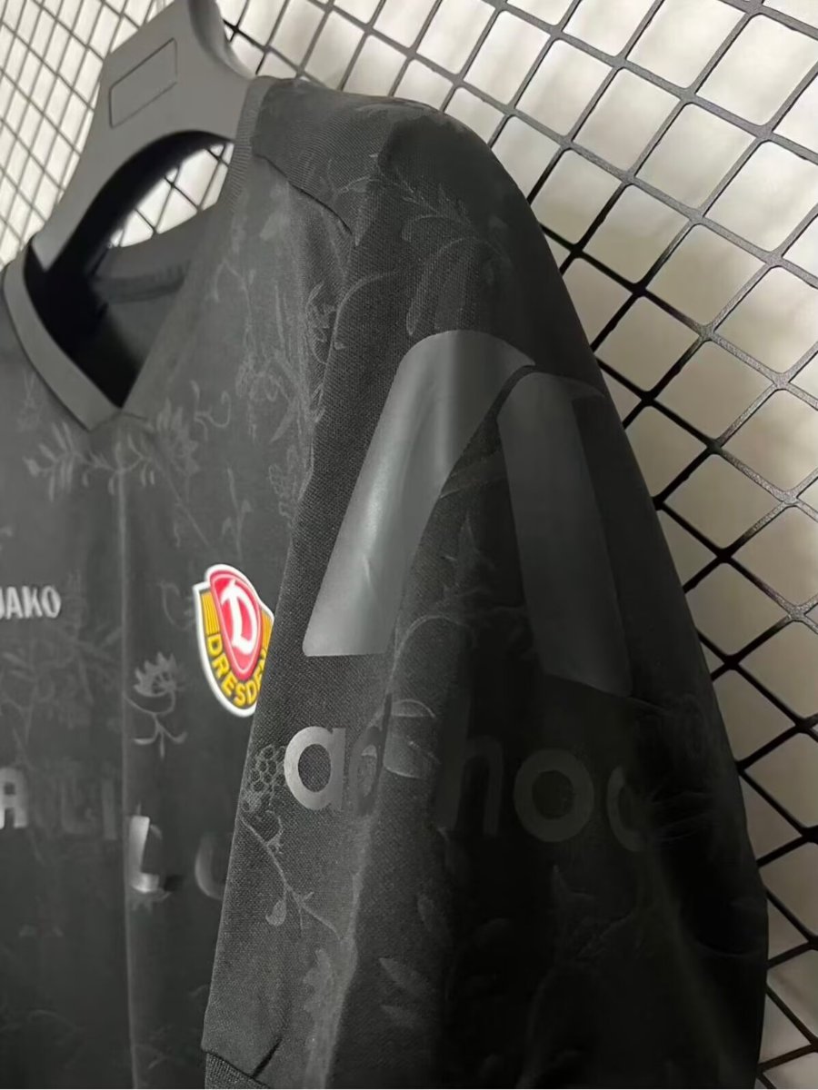 25/26 Dynamo Dresden Blackout Special Jersey