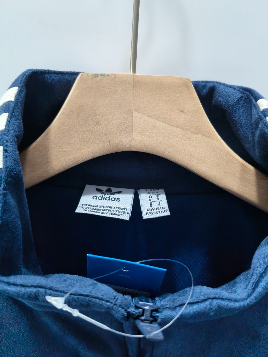 Retro 06/07 Real Madrid Navy Blue Chinese Button Jacket